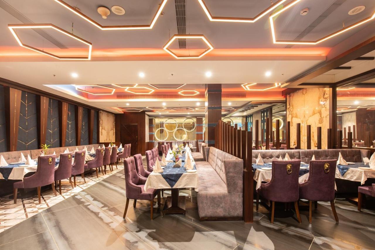 Hotel Sandy'S Tower Bhubaneswar Exterior foto
